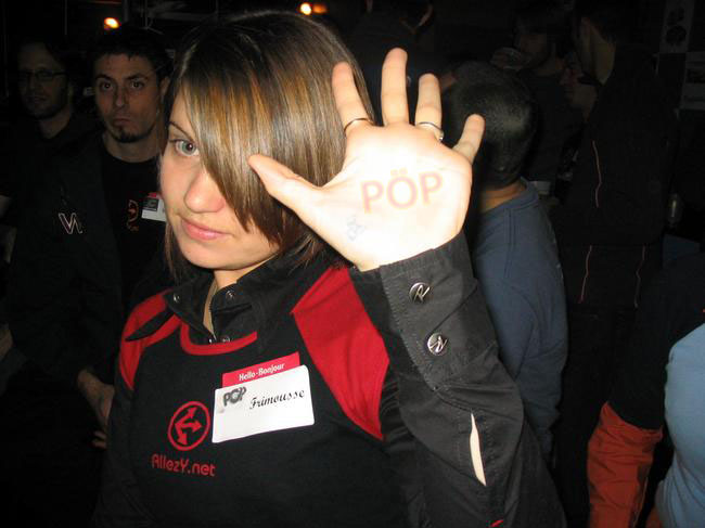 manip_Party 042.jpg